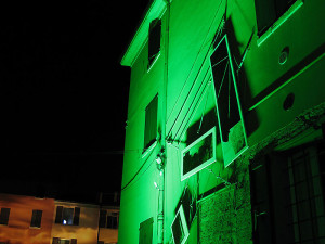 'In the web' installation